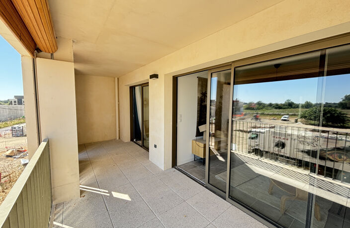 Appartement T4 de 83.5m2 hab, terrasses et parking, à Maugui — photo 4