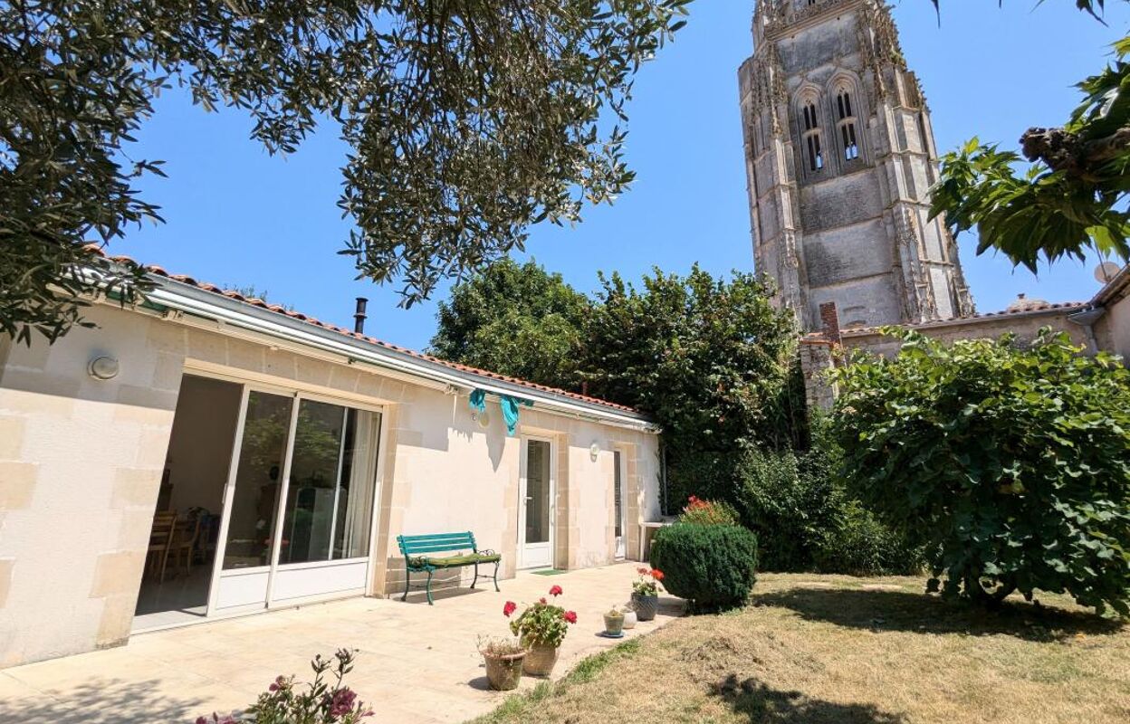 maison 6 pièces 221 m2 à vendre à Marennes-Hiers-Brouage (17320)