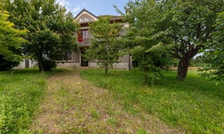 Maison 8 Pièces 190 m² à vendre à Escoubès (64160)