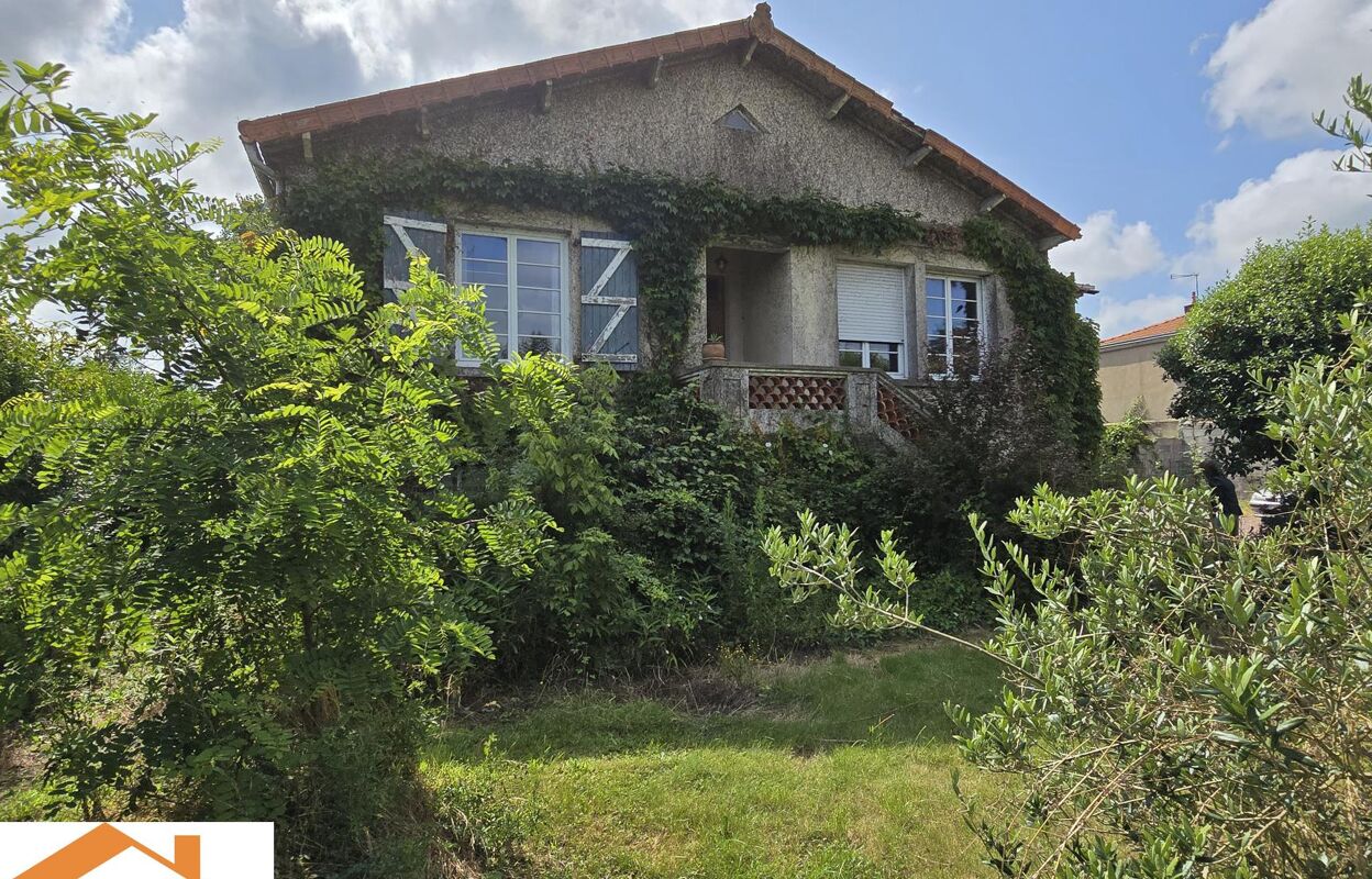 maison  pièces 235 m2 à vendre à L'Herbergement (85260)