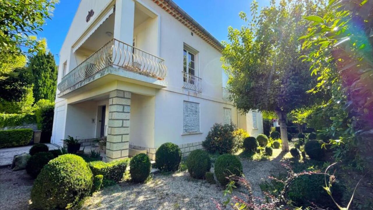 maison 7 pièces 189 m2 à vendre à Arles (13200)