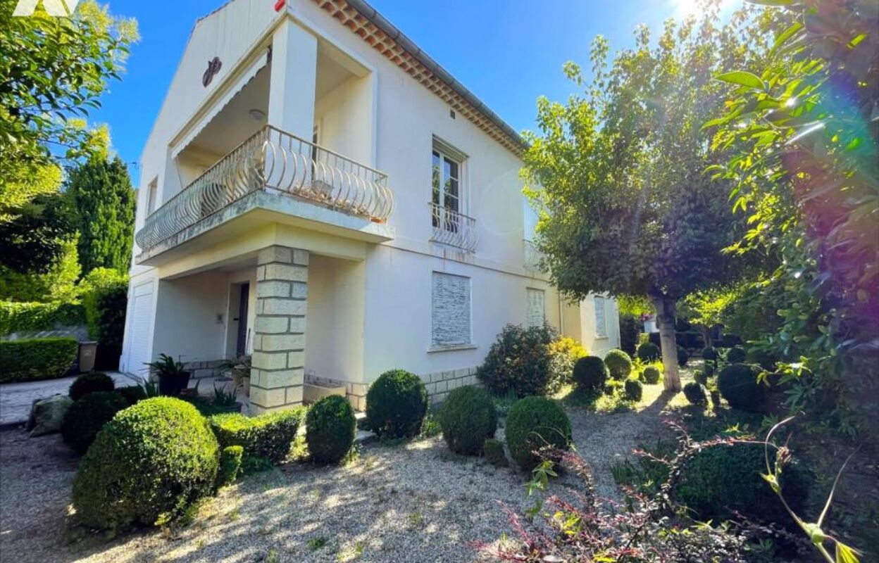 maison 7 pièces 189 m2 à vendre à Arles (13200)