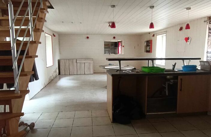 PONTIVY-STIVAL - MAISON EN PIERRE - 5 CHAMBRES A PROXIMITÉ DU CANAL — photo 3
