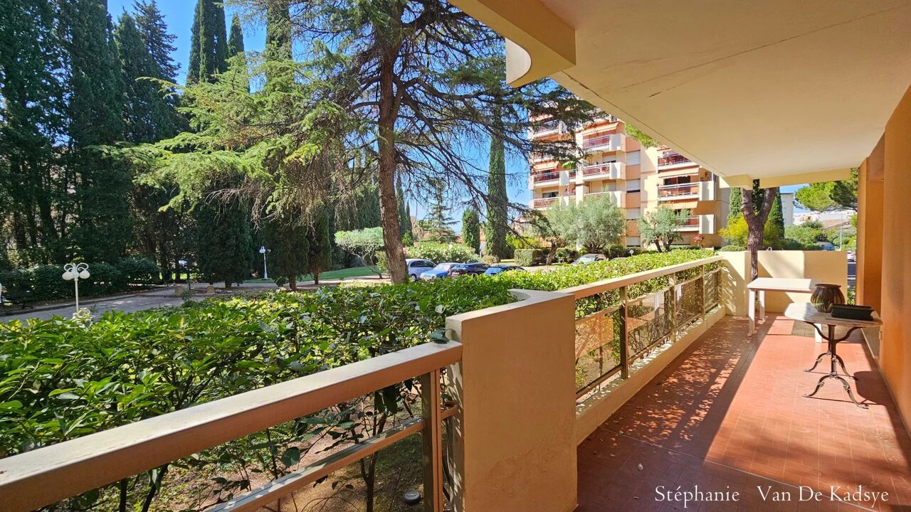 appartement 3 pièces 70 m2 à vendre à Saint-Raphaël (83530)