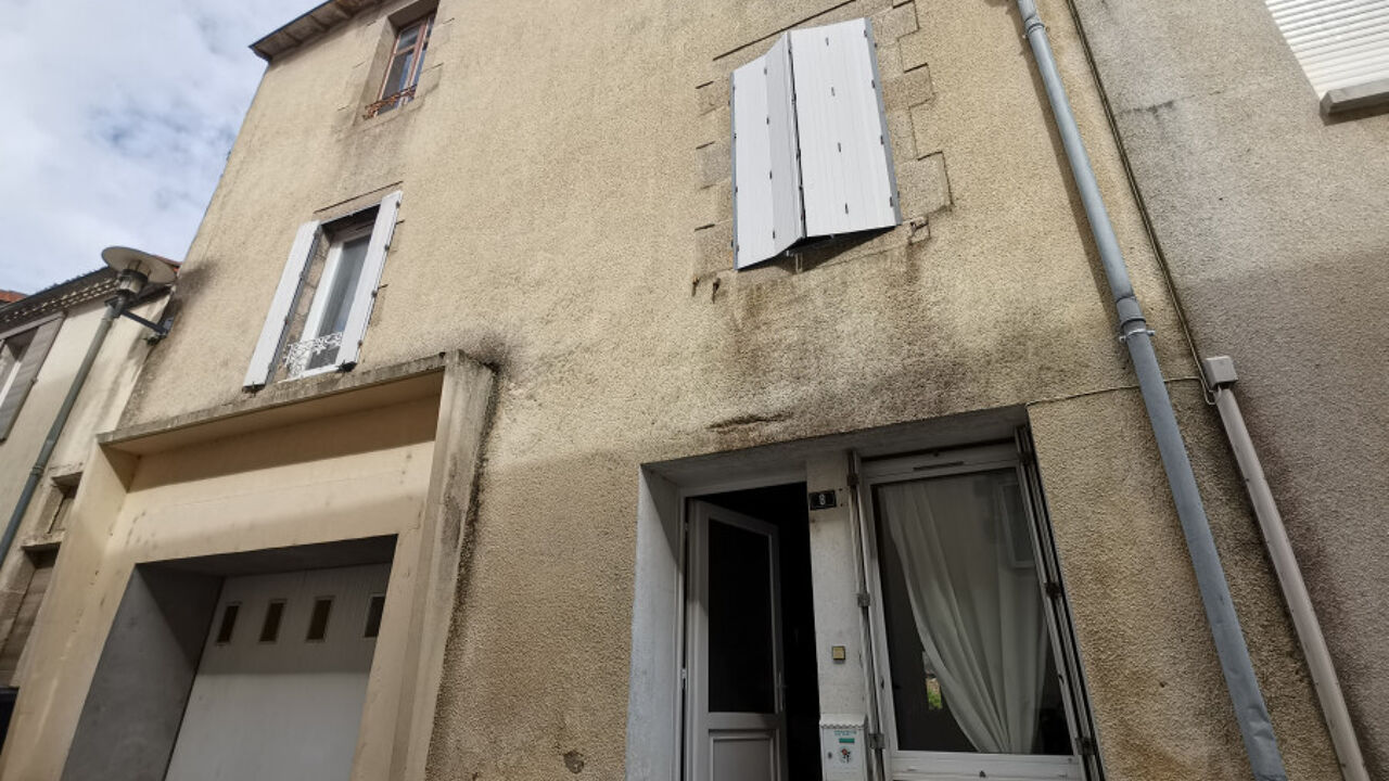 maison 7 pièces 154 m2 à vendre à Mortagne-sur-Sèvre (85290)