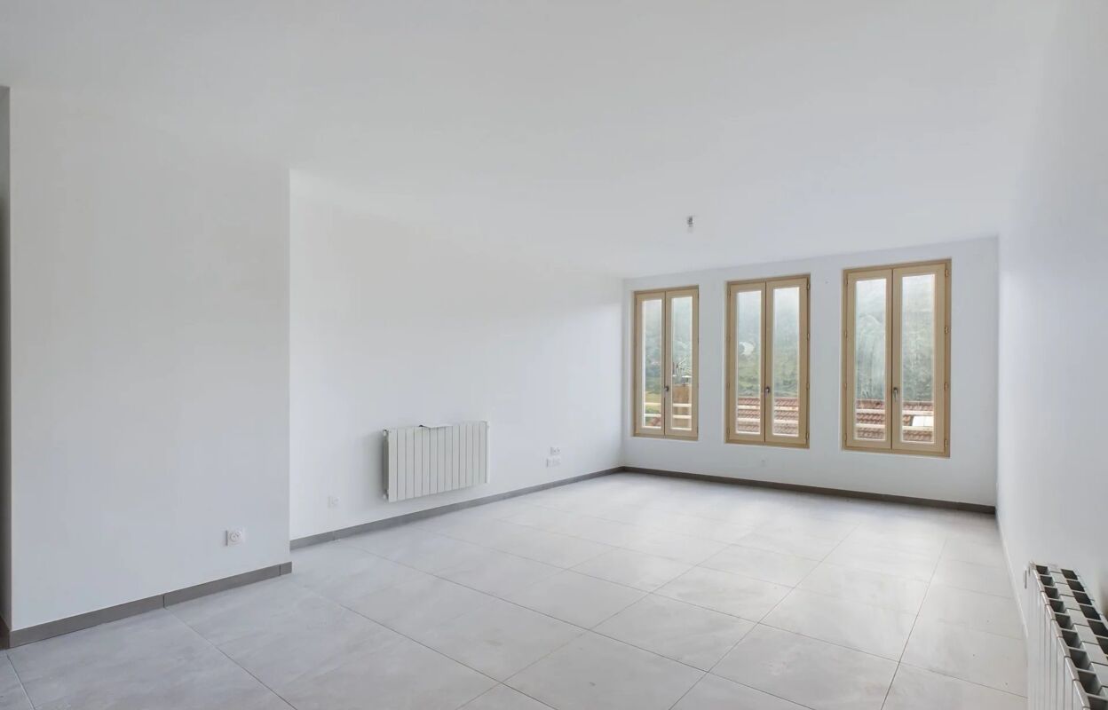 appartement 3 pièces 75 m2 à louer à La Valla-en-Gier (42131)