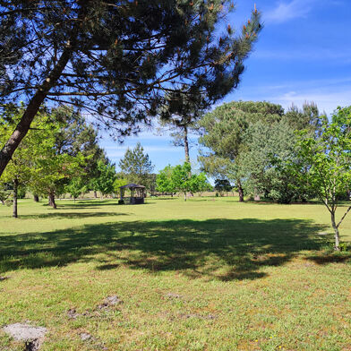 Terrain 2600 m²