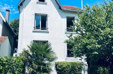 vente maison 318 000 € à proximité de Saint-Césaire (17770)