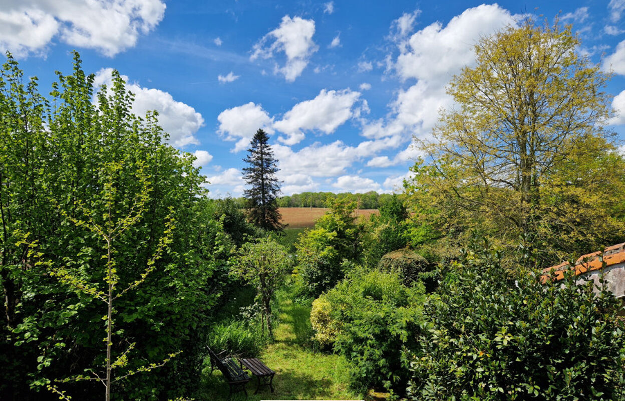 maison 6 pièces 162 m2 à vendre à Pouzauges (85700)