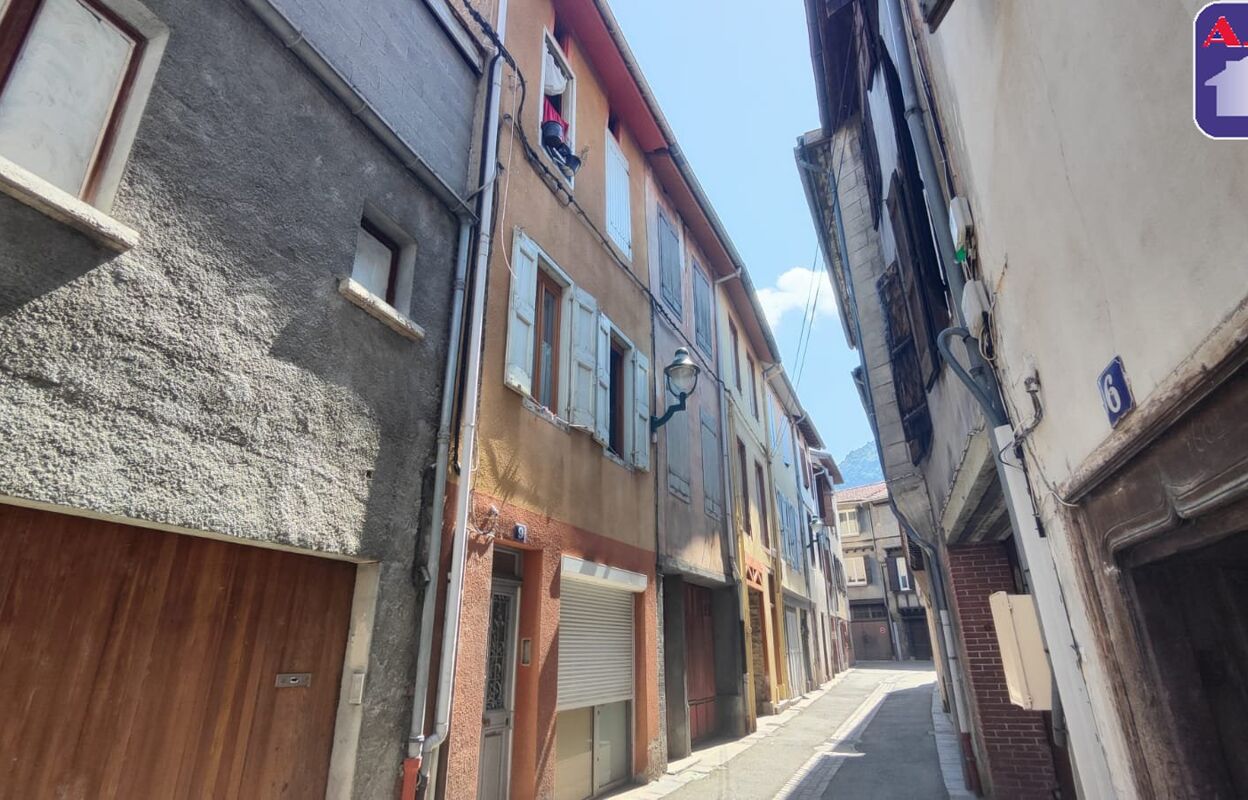 immeuble  pièces 125 m2 à vendre à Tarascon-sur-Ariège (09400)