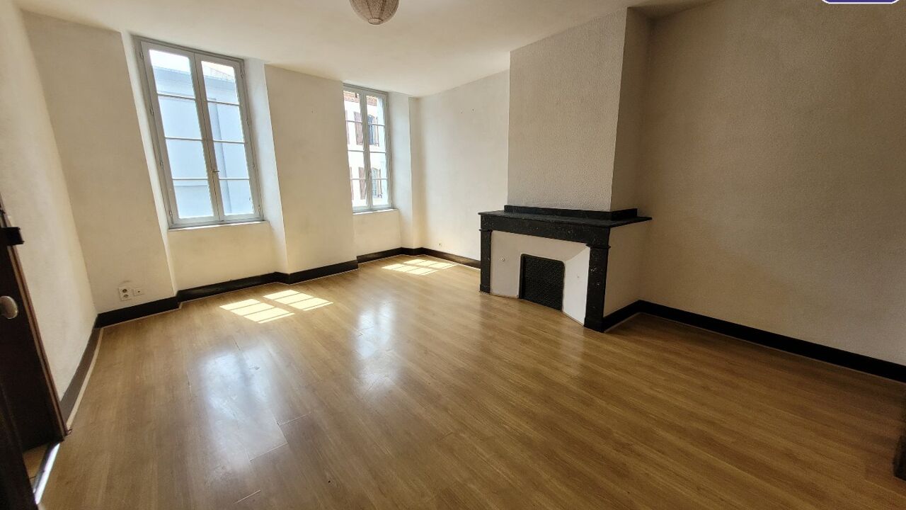 appartement 3 pièces 107 m2 à louer à Saint-Girons (09200)