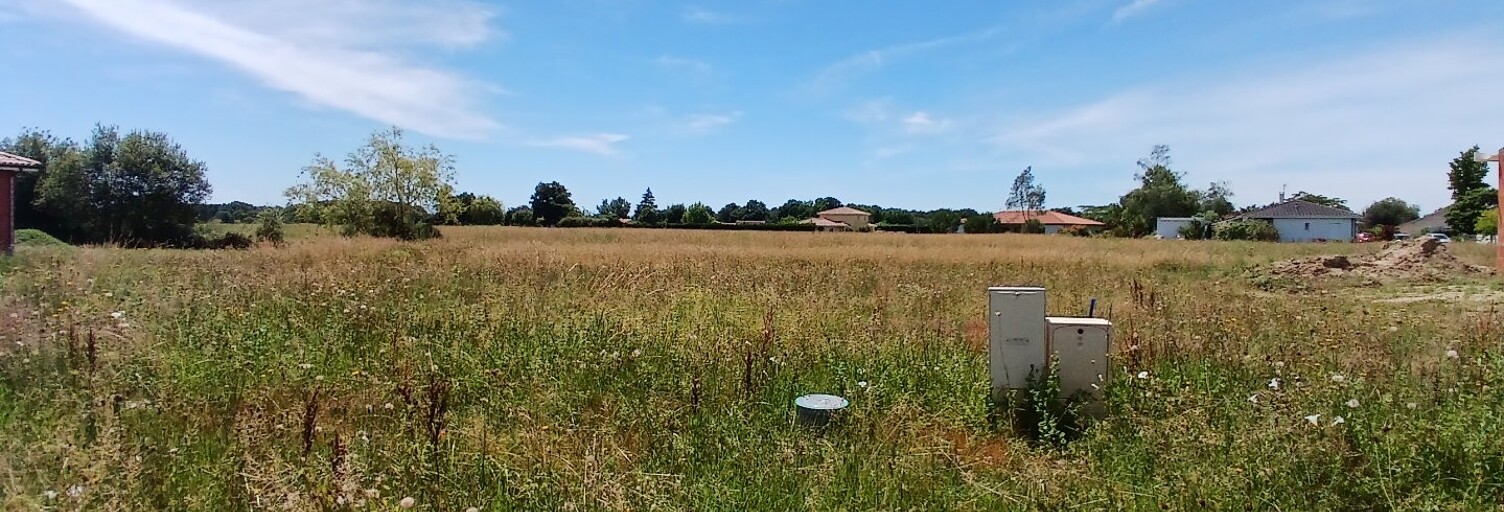 Terrain  767 m² à vendre à Clermont (40180)