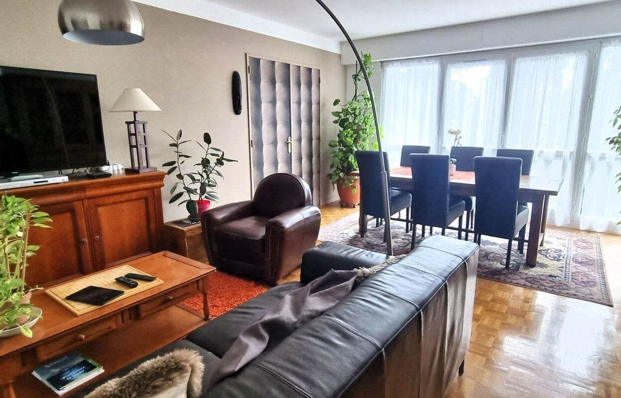 appartement 5 pièces 120 m2 à vendre à Avon (77210)