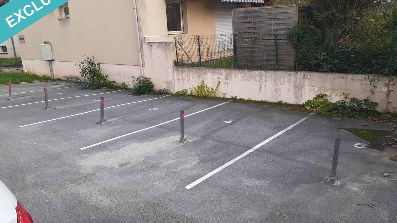 garage  pièces  m2 à vendre à Besançon (25000)