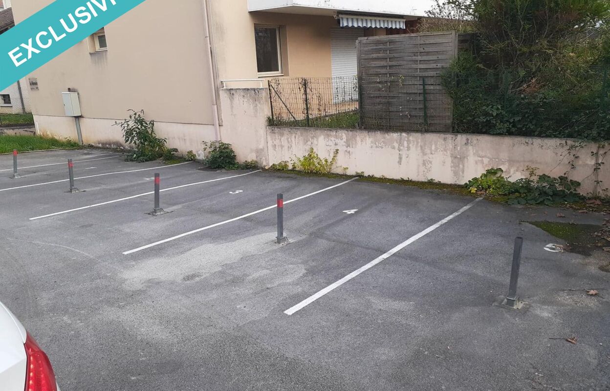 garage  pièces  m2 à vendre à Besançon (25000)