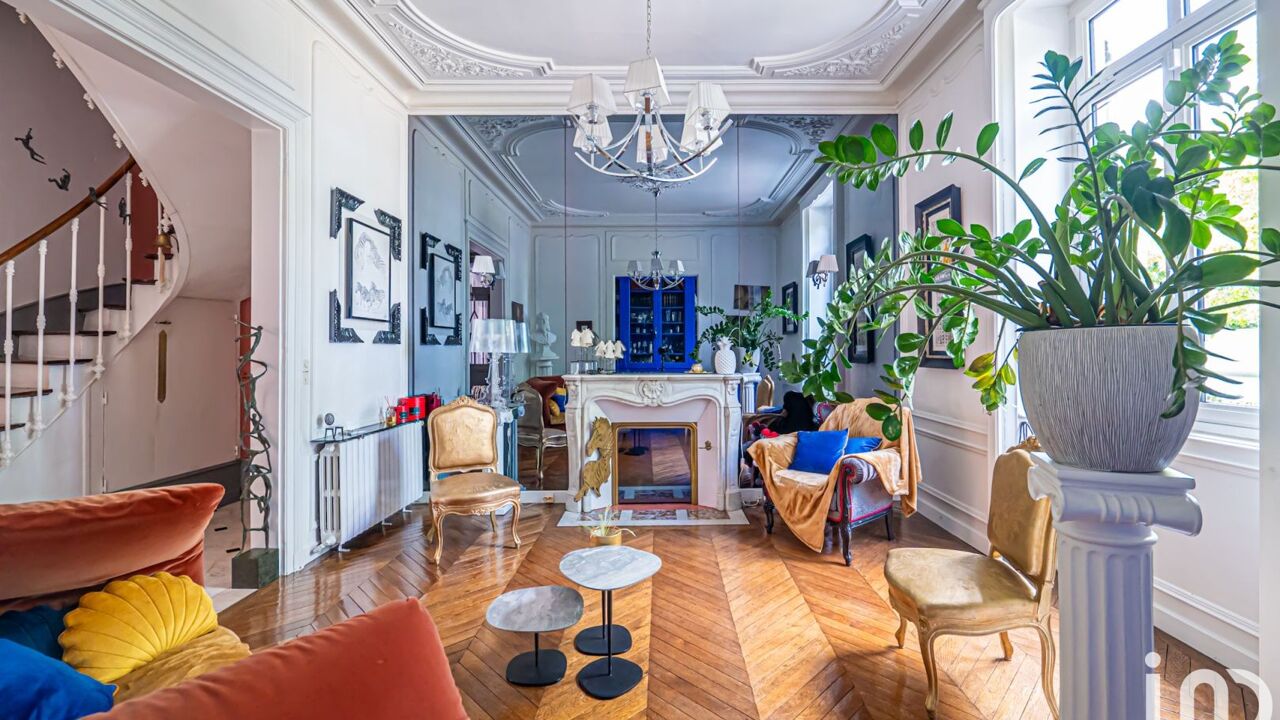 maison 12 pièces 269 m2 à vendre à Le Mans (72000)