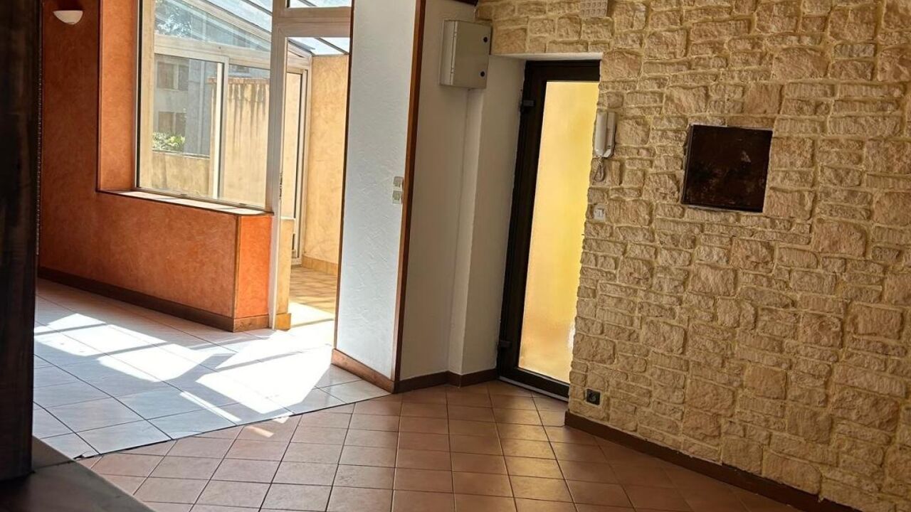 appartement 8 pièces 174 m2 à vendre à Genay (69730)