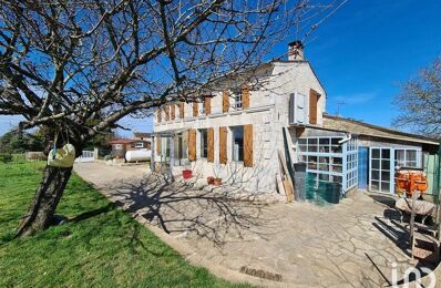 vente maison 226 000 € à proximité de Saint-Georges-des-Coteaux (17810)