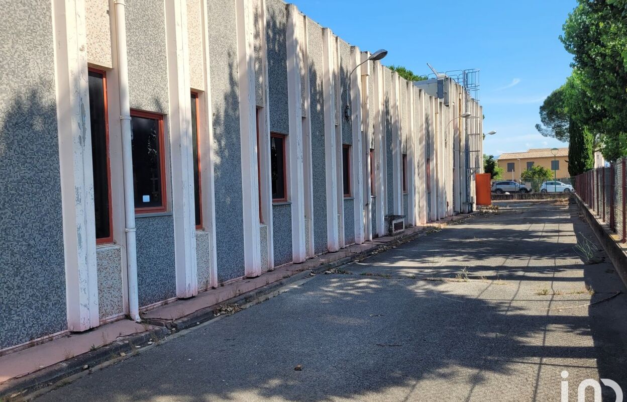 immeuble  pièces 700 m2 à vendre à Pertuis (84120)