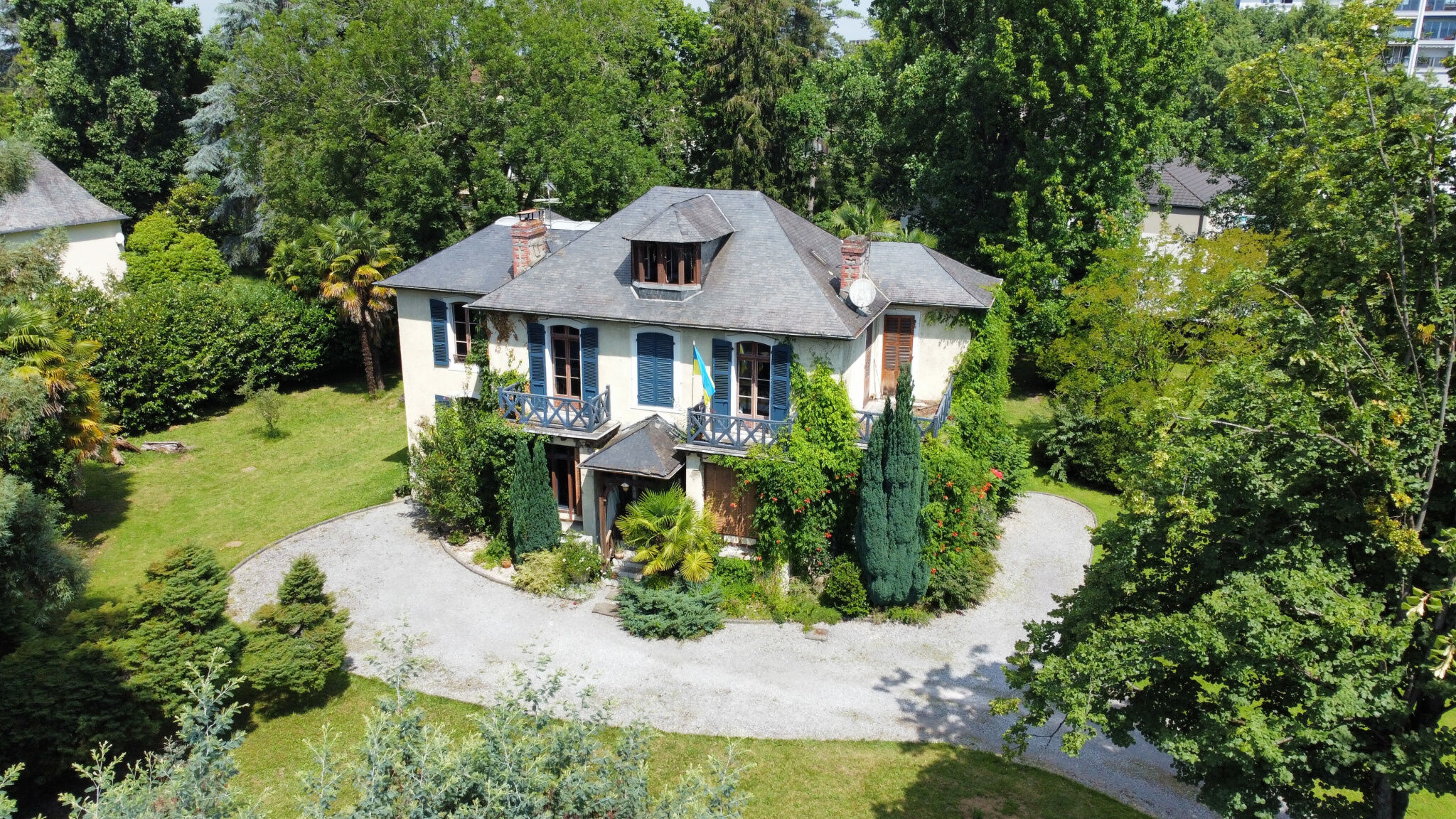 Villa / Maison 7 pièces  à vendre Billère 64140