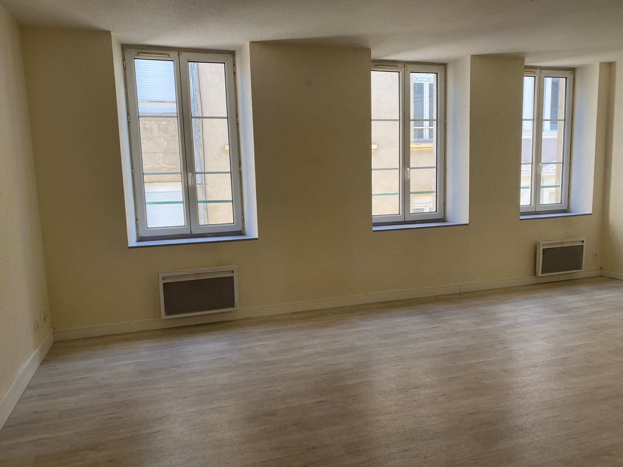 Romans-sur-Isère Appartement 2 pièces 57 m²