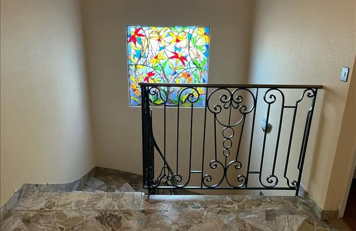 Maison de ville de 6 pièces principales — photo 2