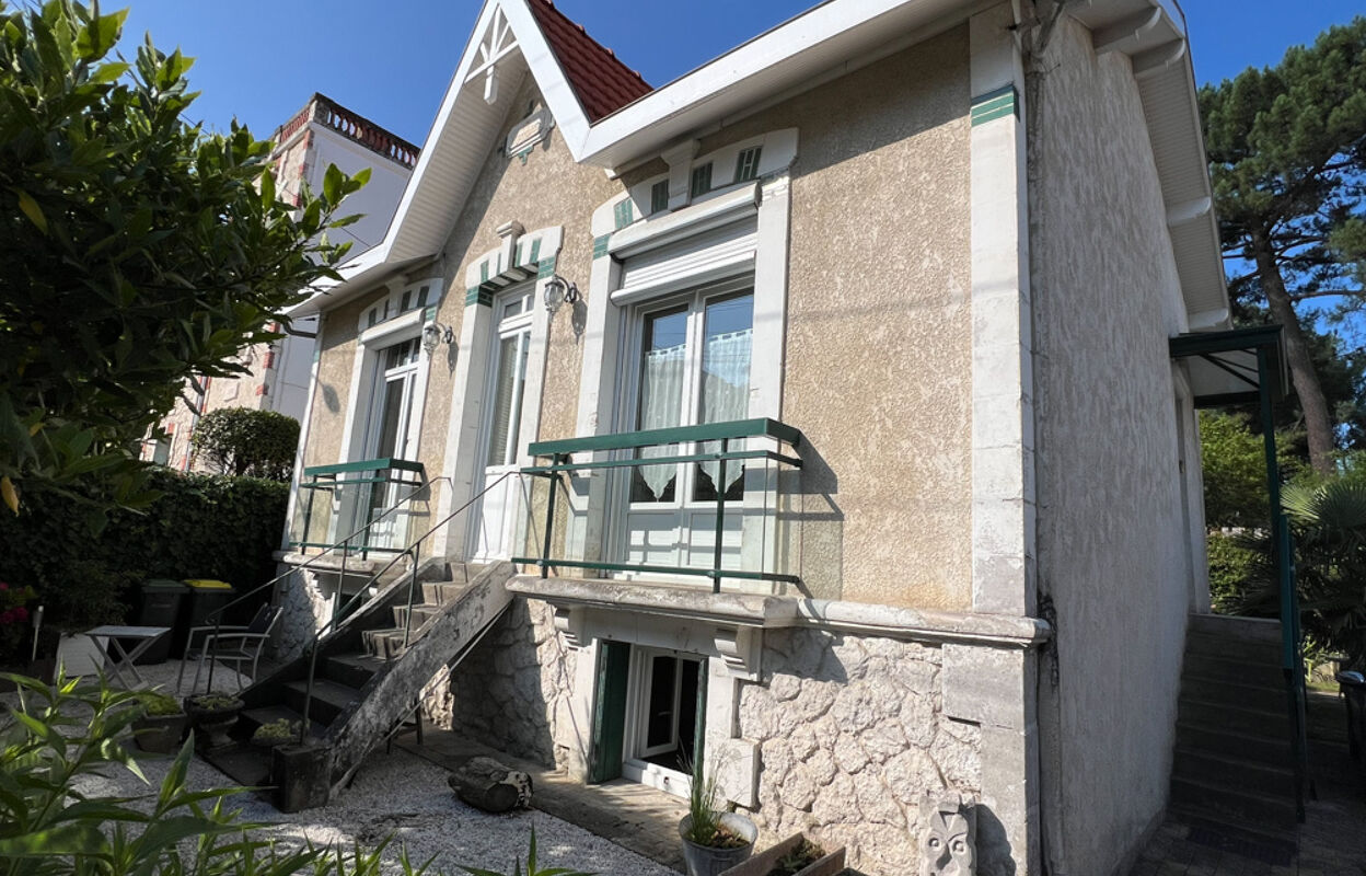 maison 7 pièces 156 m2 à vendre à Royan (17200)