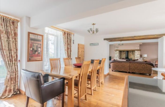 Maison en pierre de 6 pièces principales — photo 3