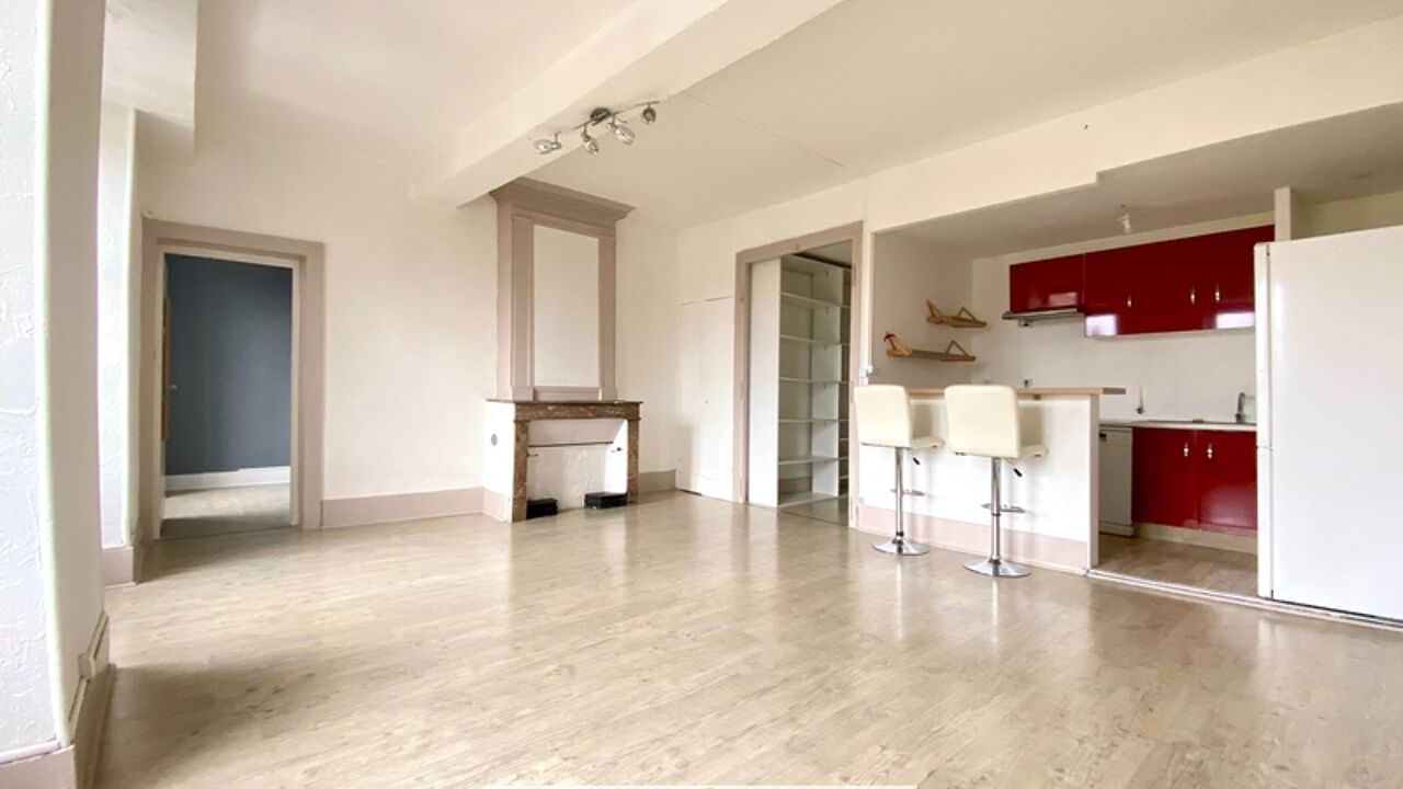 appartement 3 pièces 70 m2 à vendre à La Côte-Saint-André (38260)