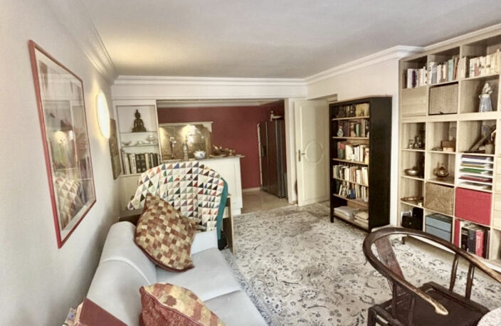 CANNES CENTRAL T2/T3 DE 53M2 BALCON PROCHE CROISETTE 4245EUR/M — photo 2