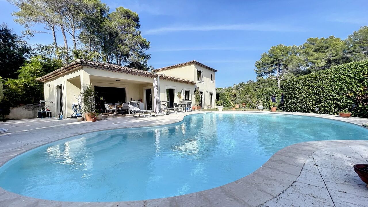 maison 4 pièces 156 m2 à vendre à Mougins (06250)