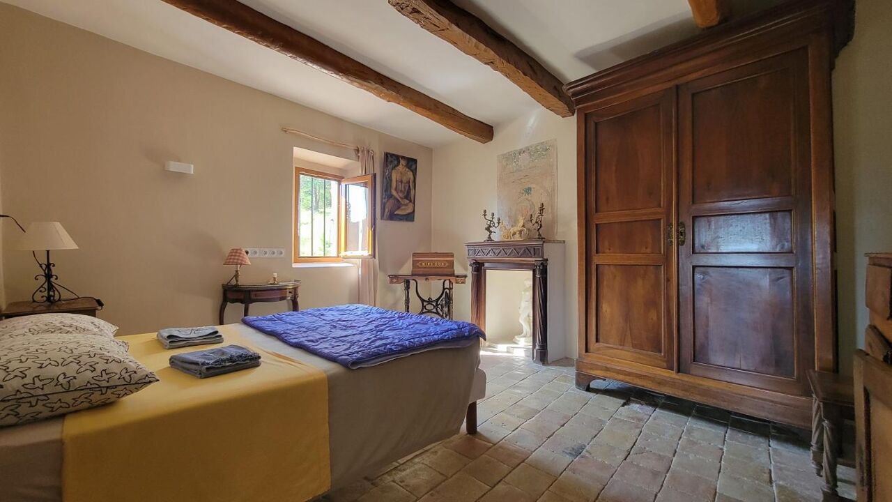 maison 6 pièces 155 m2 à vendre à Orpierre (05700)