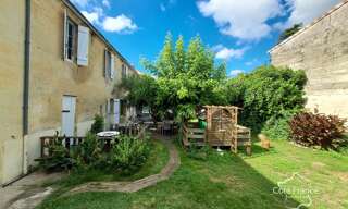 Maison 8 Pièces 220 m² à vendre à Sainte-Terre (33350)