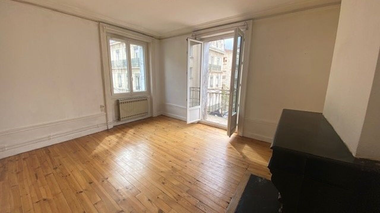 appartement 2 pièces 57 m2 à louer à Saint-Étienne (42000)