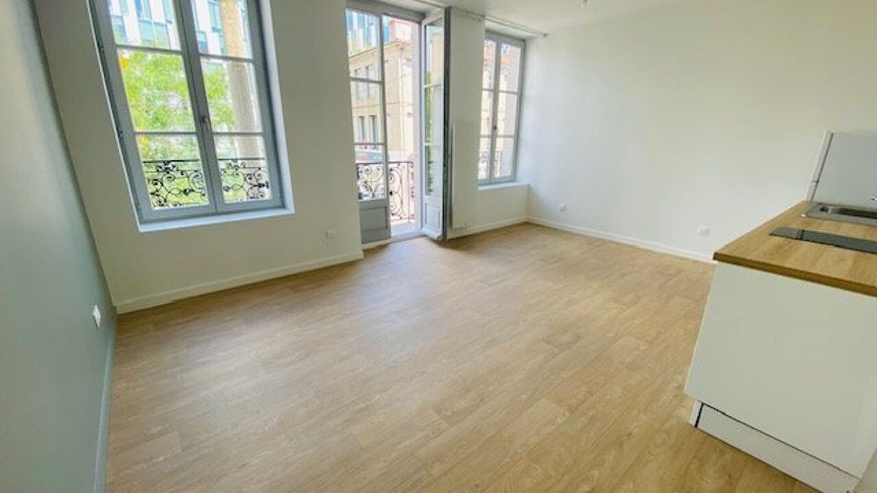 appartement 2 pièces 37 m2 à louer à Saint-Étienne (42000)