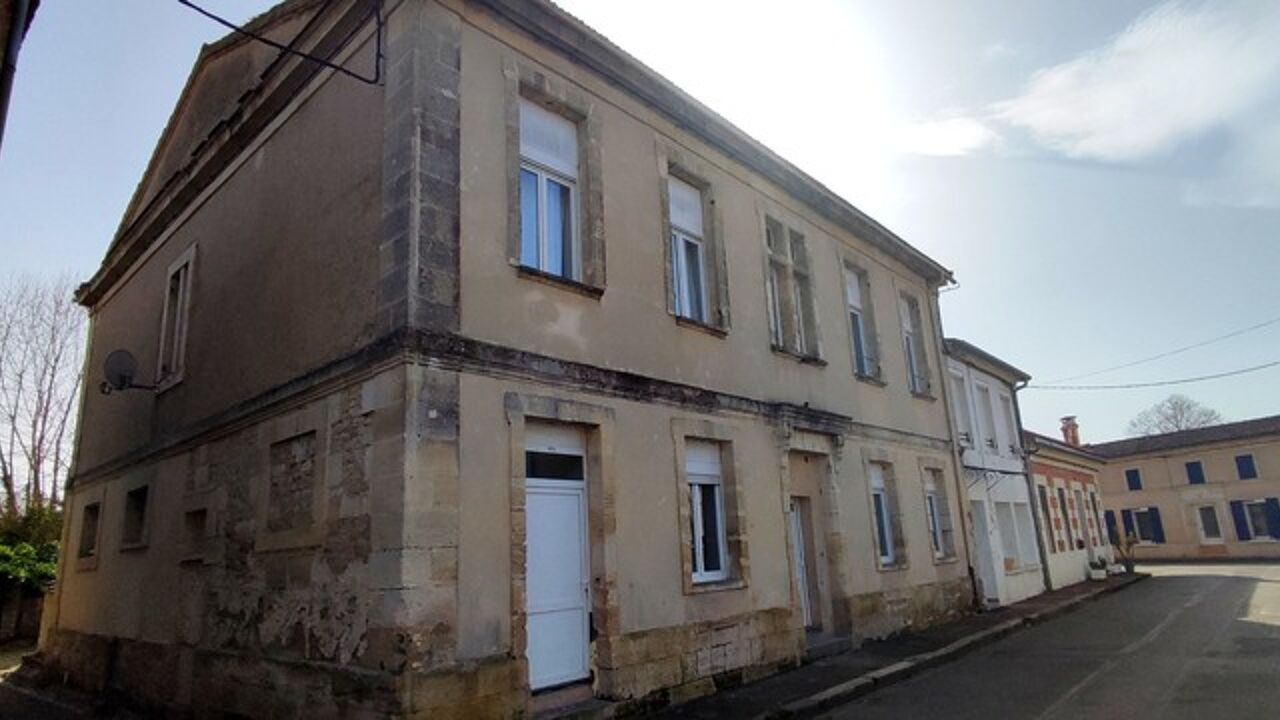 immeuble  pièces 320 m2 à vendre à Étauliers (33820)