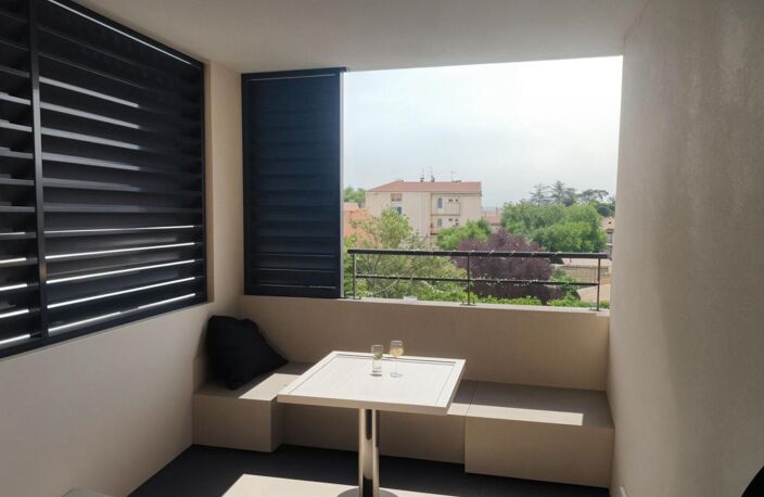 Appartement À Vendre — photo 2