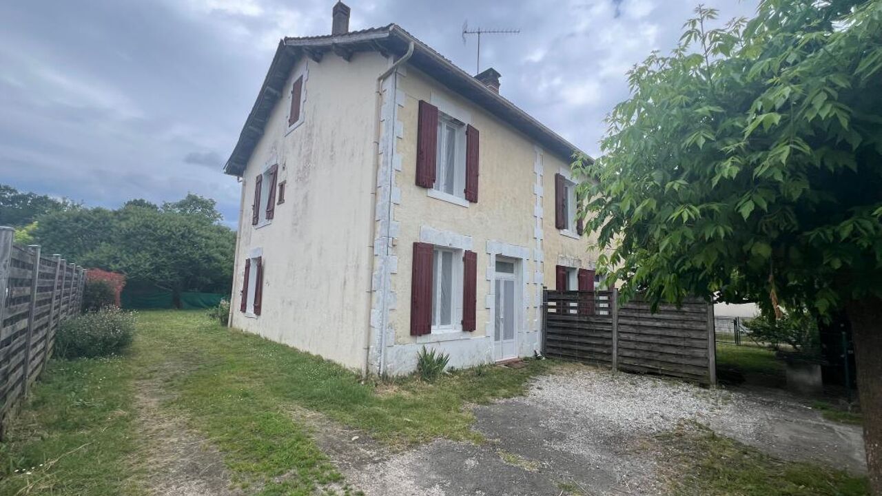 immeuble  pièces 245 m2 à vendre à Labrit (40420)