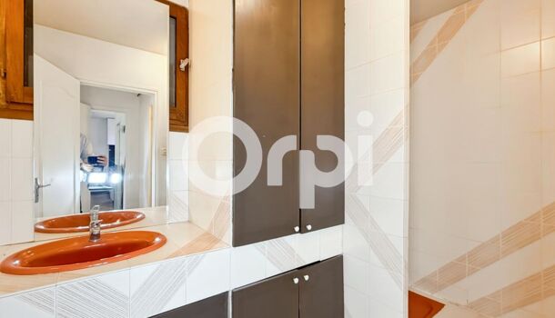 Villa / Maison 9 pièces  à vendre Ruoms 07120