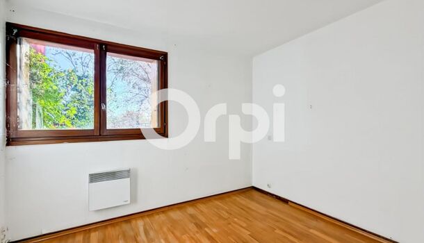 Villa / Maison 9 pièces  à vendre Ruoms 07120