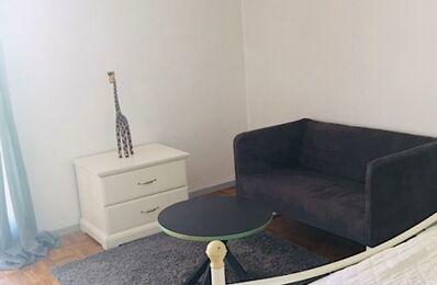 location appartement 450 € CC /mois à proximité de Saint-Étienne (42)