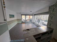 local commercial — photo 3