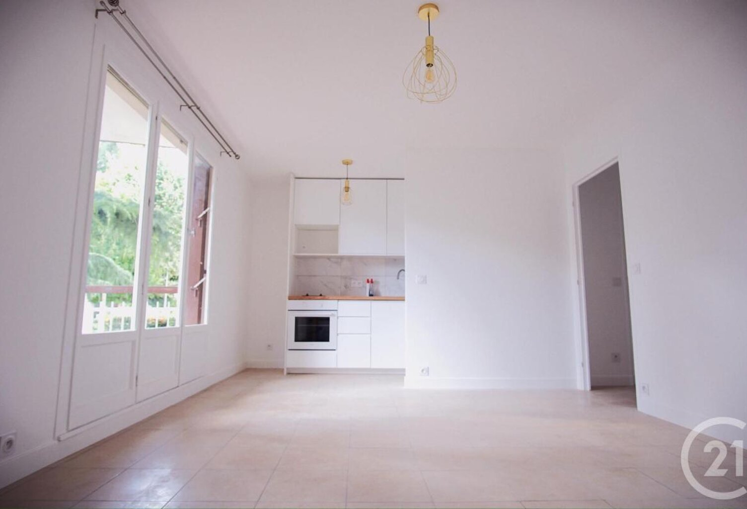 Locaux/Biens immobiliers — photo 1