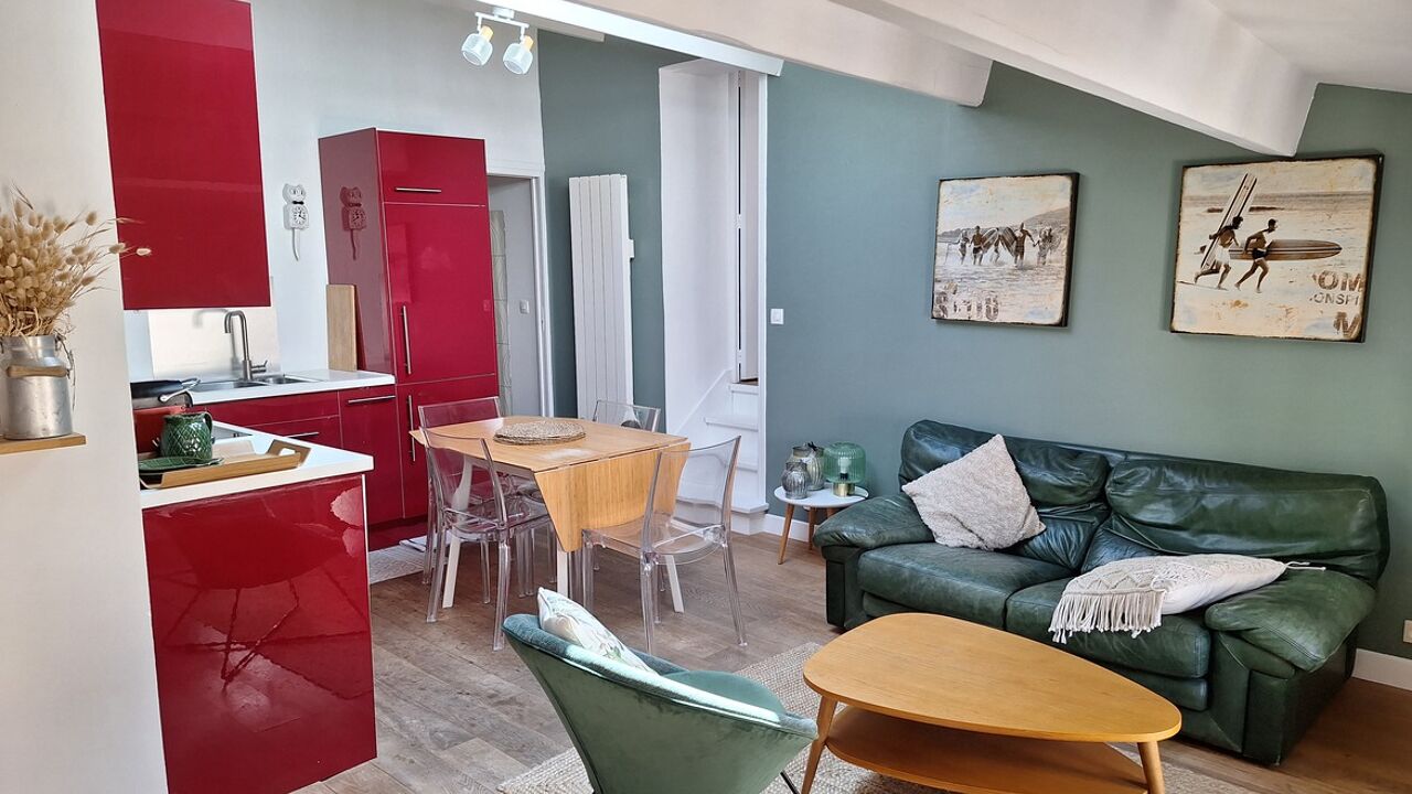 appartement 3 pièces 49 m2 à vendre à La Rochelle (17000)