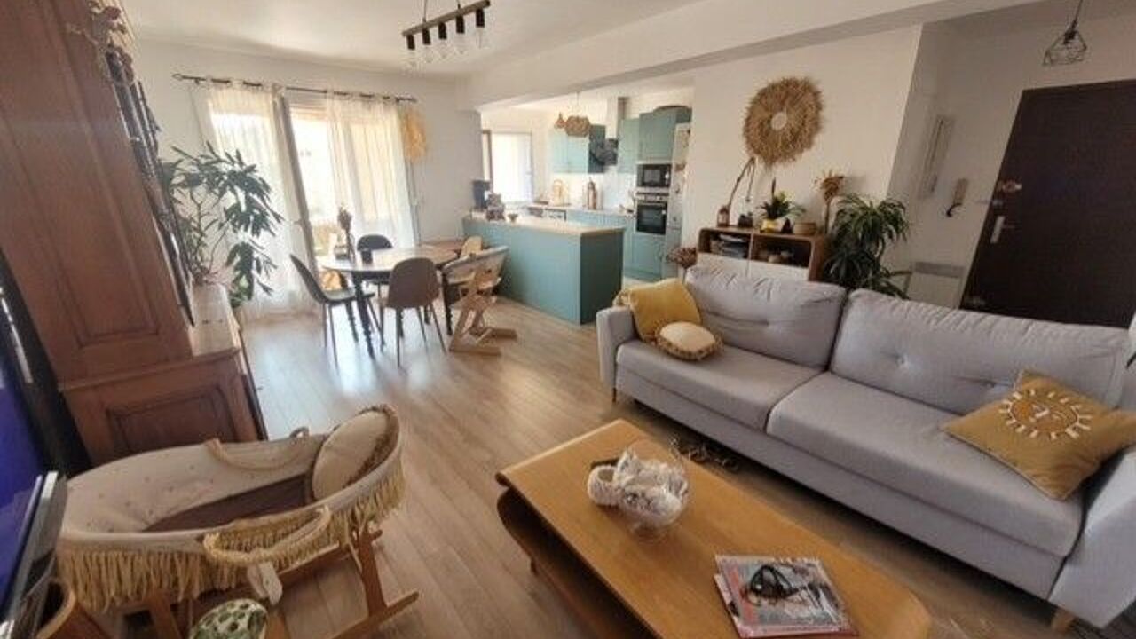 appartement 3 pièces 69 m2 à vendre à Six-Fours-les-Plages (83140)