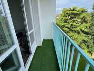Dernier étage avec balcon, vue dégagée et garage – T4 de 72 m² à deux pas du CHU — photo 3