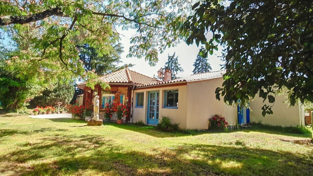 maison 7 pièces 200 m2 à vendre à Vouneuil-sur-Vienne (86210)