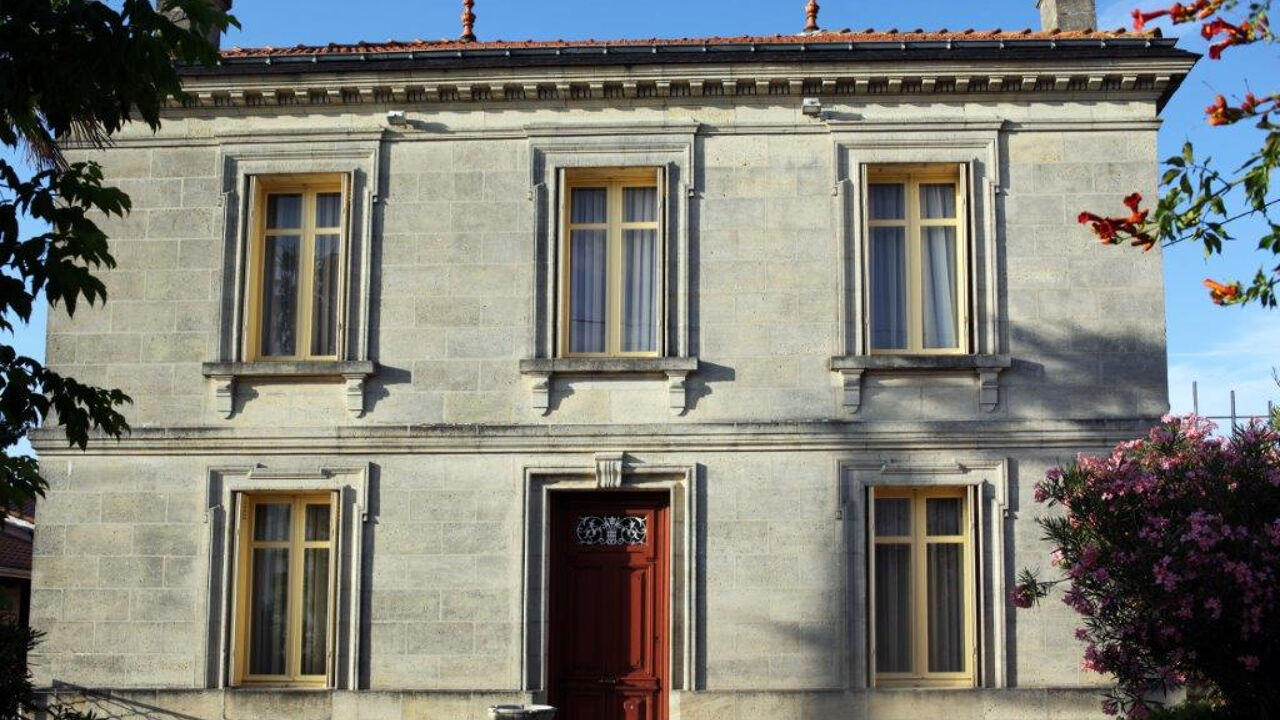 maison 5 pièces 230 m2 à vendre à Bayon-sur-Gironde (33710)