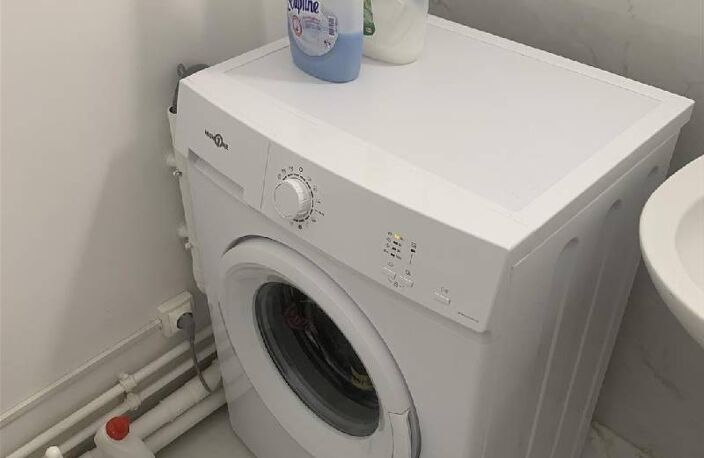 Location appartement 1 pièce 26 m² à Avon (77210) — photo 3