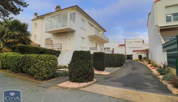 Parking  à louer Royan 17200